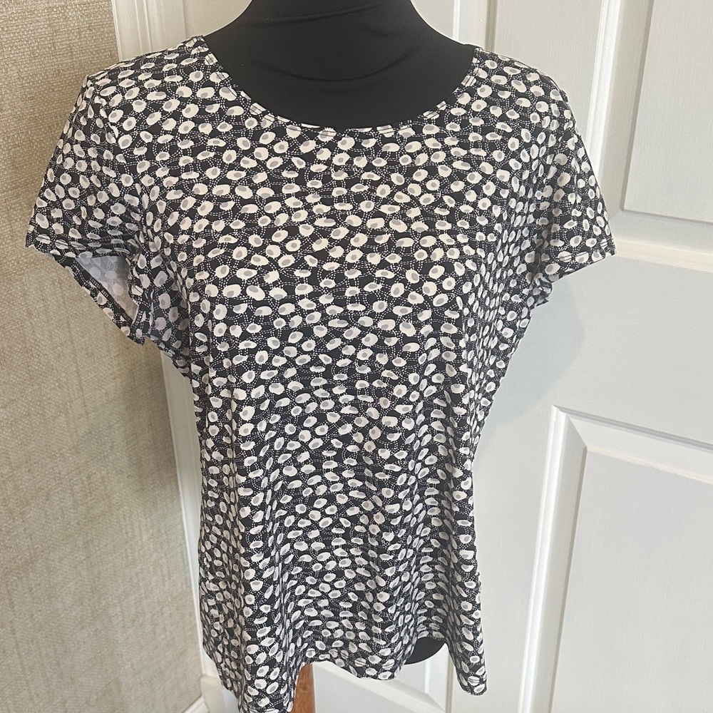 212 Collection Black and White Patterned Tee